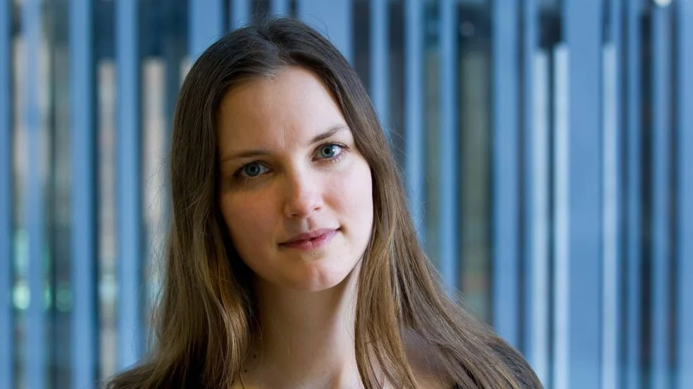 Saga Carlgren (V).