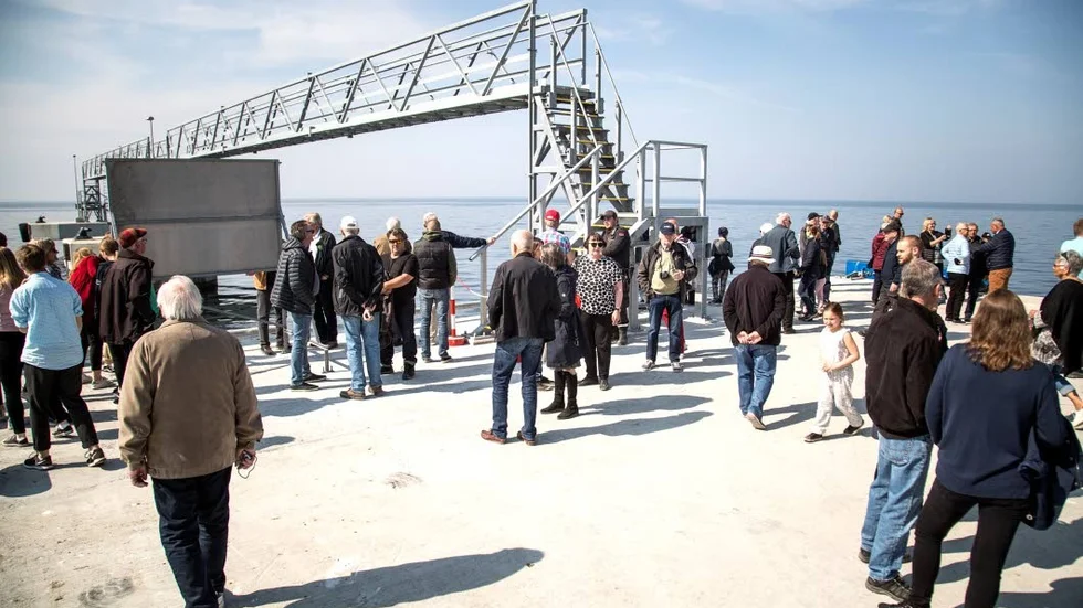 Undersökningen visar att gångbron över Färjeleden är ett hinder för de rörelsehindrade.
