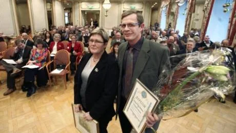 Pristagare. Ronny och Vanja Olofsson fick pris för hästuppfödning.foto: rolf jönsson