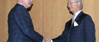 De fick medalj ur kungens hand