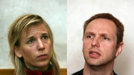 Startar Lasseupproret. "Samhällets normer ska sättas gemensamt, inte individuellt. Blir det inte en förändring får vi snart se medborgargarden och privat rättsskipning. Vi vill inte ha det här samhället längre!" säger den mördade 28-årigens anhöriga Sara Lundqvist och Jonny Renström.Foto: Tobias Wallström