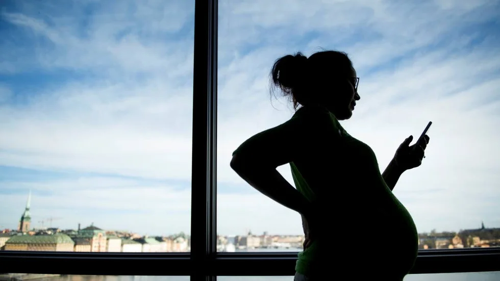 Ny lag. Sedan första april kan ensamstående kvinnor välja att skaffa barn på egen hand i Sverige.