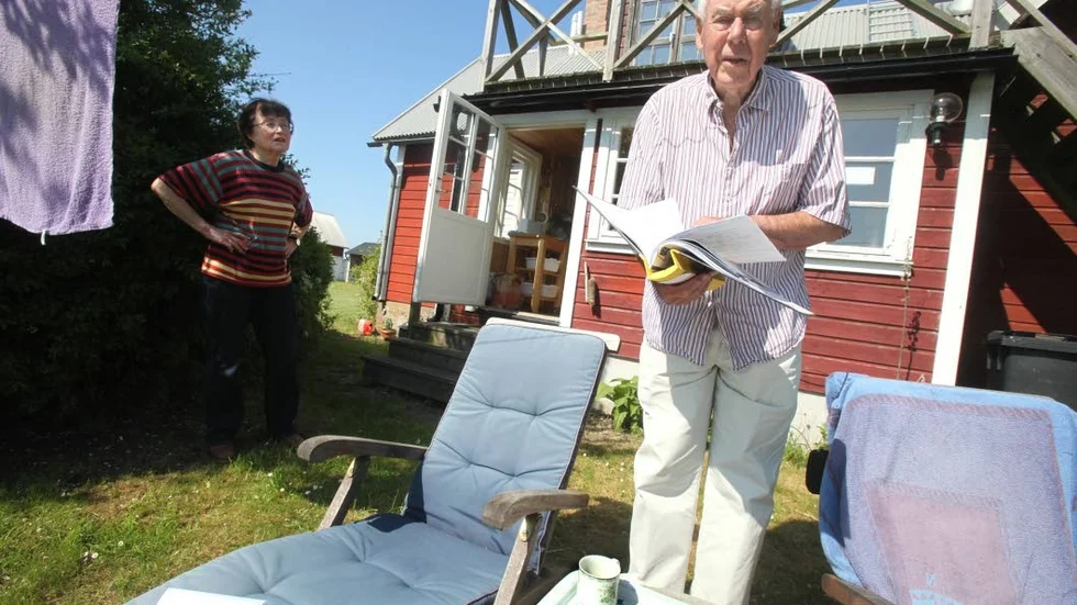 Uno Erikson har lagt ner stor tid på projektet det senaste decenniet. Hustrun Birgit gillar vattnet, men är inte lika eld och lågor vad gäller det tekniska.