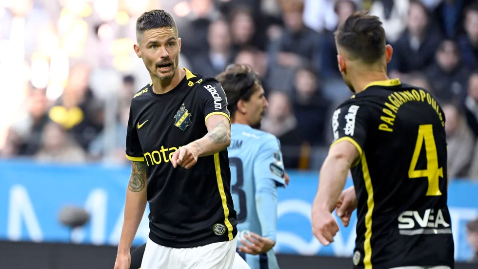 AIK Fotboll redovisar en ökad förlust för årets första kvartal, men den nytillträdde vd:n Manuel Lindberg ser tecken på en vändning efter två års pandemi. Arkivbild