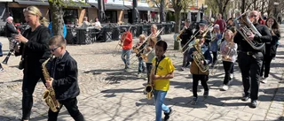 Tonsäkert när Kulturskolan firade med kalas i Motala