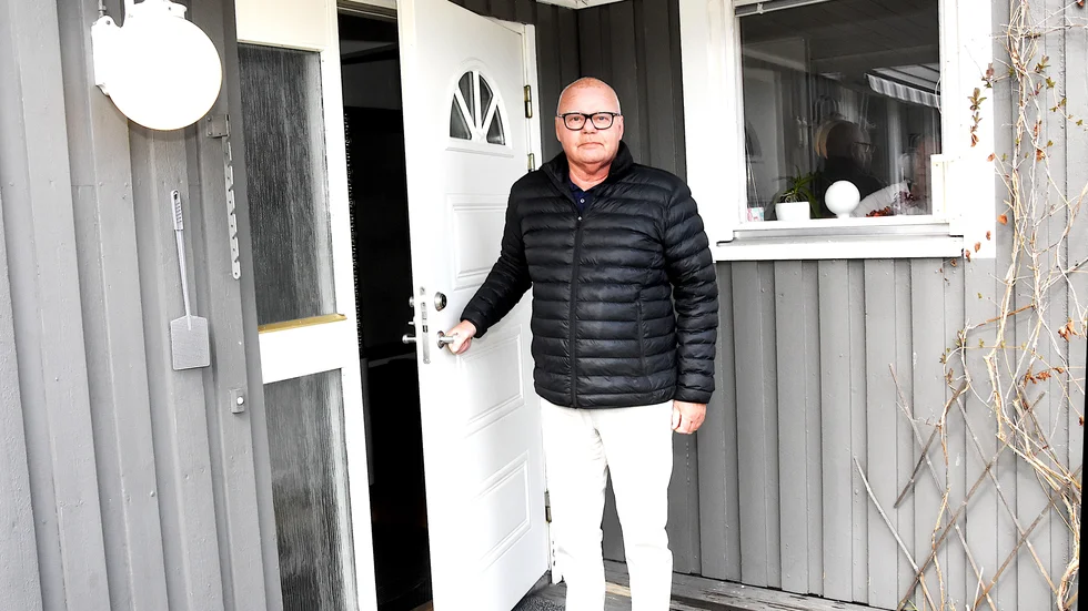Idrottsprofilen Bengt Augustsson reagerar på debatten om nytt badhus på Hertsön som han tycker han är snedvriden. "Ett bostadsområde av Hertsöns storlek behöver ett badhus", säger han.