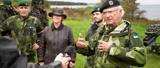 "För er skull som vi försvarar landet"