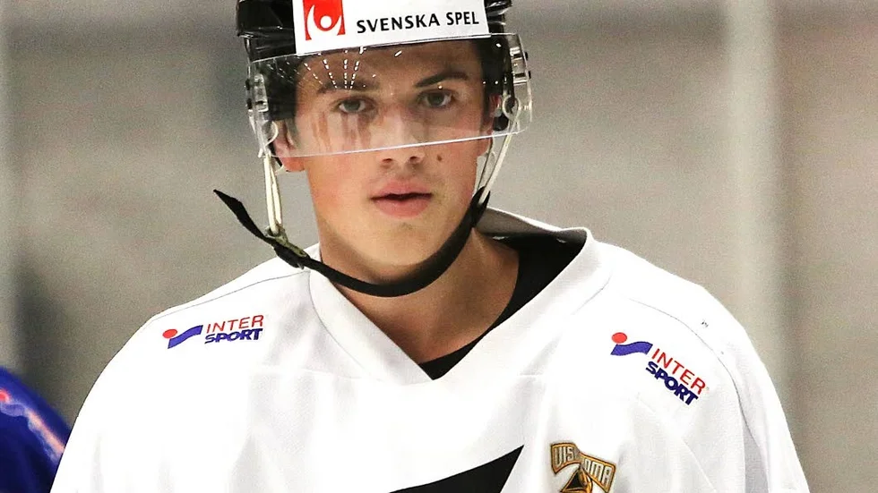 BROSTRÖM.