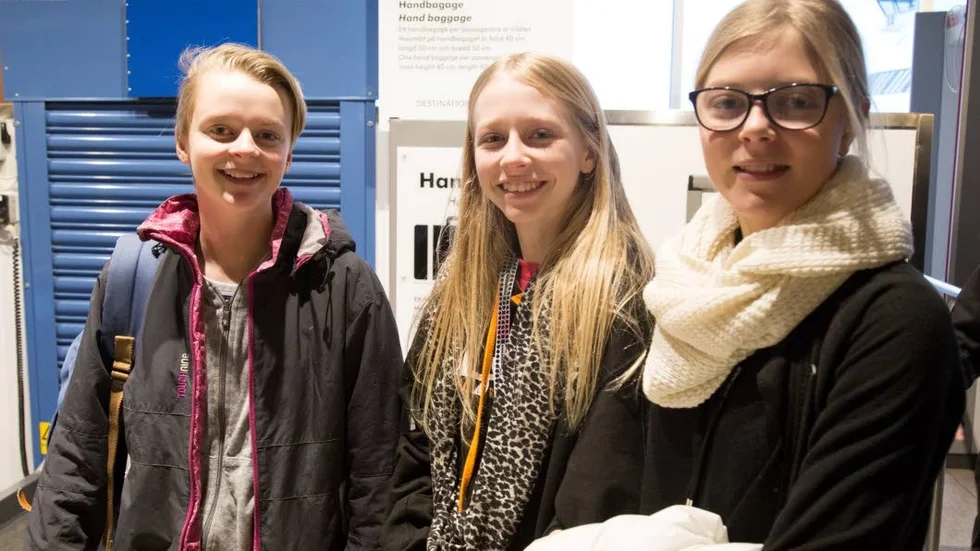 Hanna Åberg, Alice Yttergren och Märta Gardell från Solbergaskolan var med på övningen.