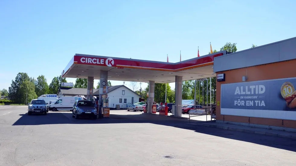 Circle K.  Här har det varit problem med busliv. Därför har kommunens utökade alkoholförbudsområde även omfattat bensinmacken när förbudsområdet setts över.