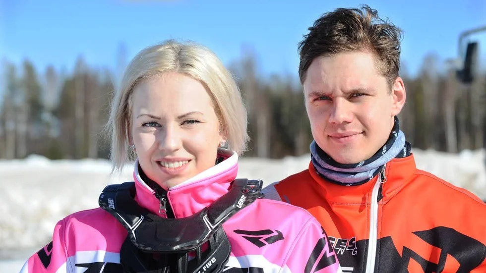 Skoterparet. Elina Öhman och Petter Nårsa.