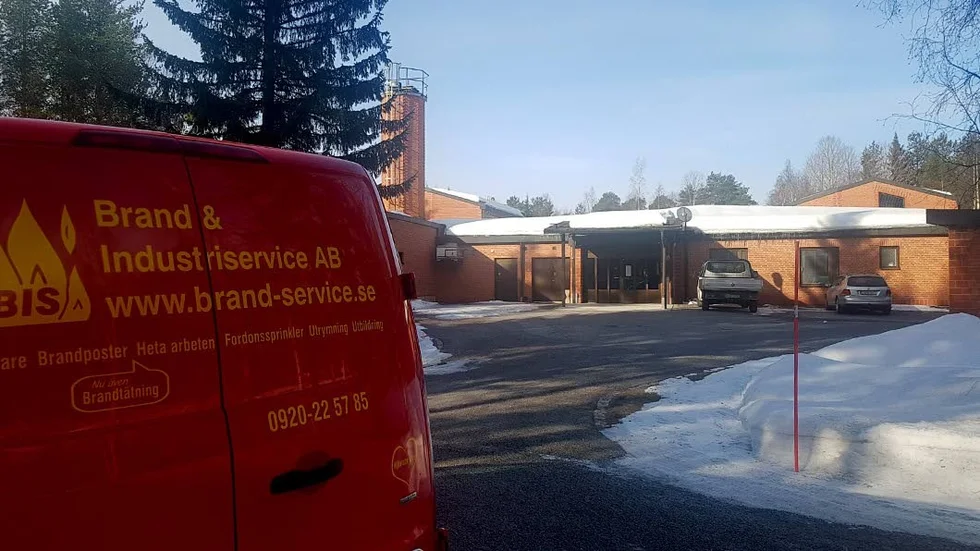 Det var när ugnen skulle användas som det av någon anledning började brinna.