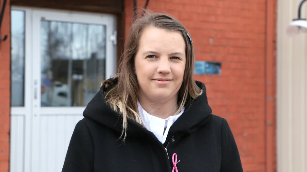 Världens barn Arjeplog söker en ny lokal för att kunna fortsätta med klädförsäljningen. "Dyker det upp något så får vi starta igen", säger initiativtagaren Hanna Karlberg. (Arkivbild)