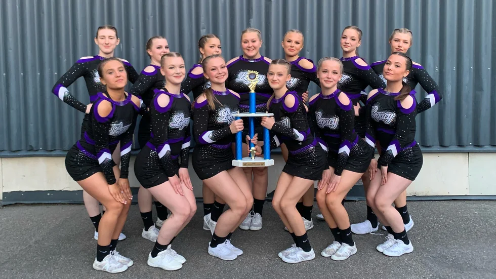 Mockingjays tog hem den största pokalen efter att ha vunnit seniorklassen i level 2 i JAMfest Nordic som avgjordes på Rosvalla i helgen.