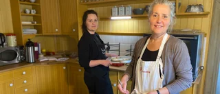 Caroline Bruns kafé är hennes hobby: "Jag har öppet när jag har lust och på min semester"