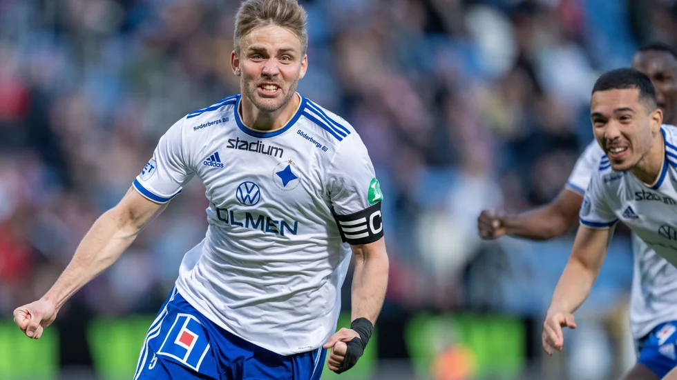 Måljublet. Christoffer Nymans vackra, vassa och välplacerade vänster fixade IFK Norrköpings tredje raka seger, när Helsingborg besegrades med 1–0 på Olympia.