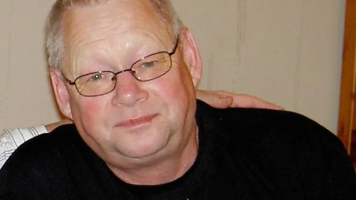 Jan Hellstrand har avlidit vid 74 års ålder.