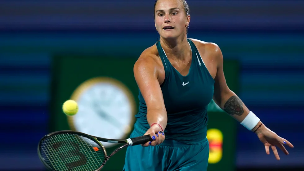 Belarusiskan Aryna Sabalenka får inte delta i Wimbledon det här året. Arkivbild.