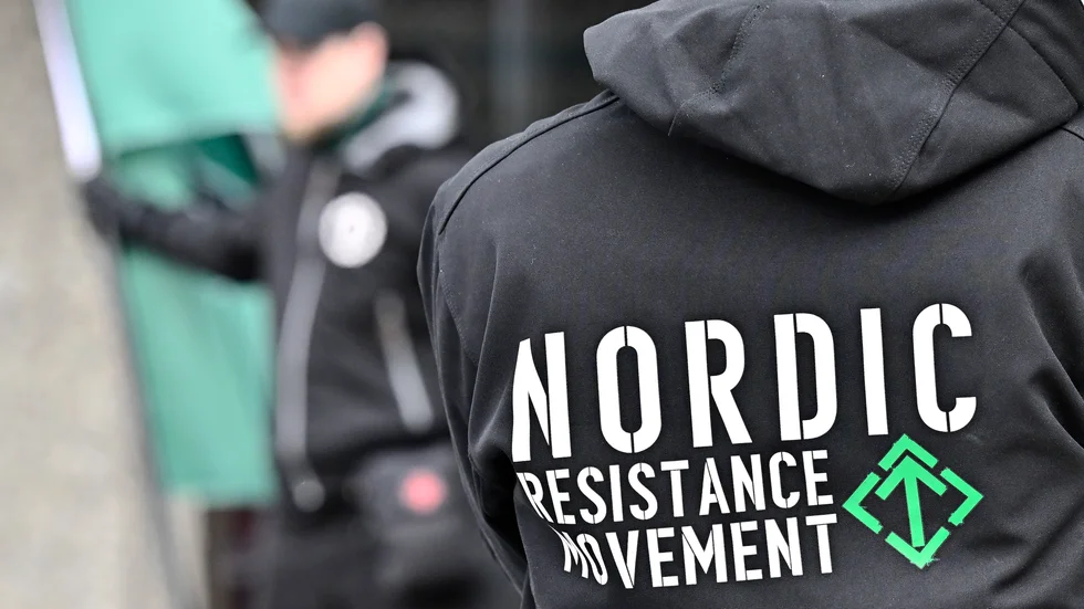 Nordiska motståndsrörelsen (NMR) demonstrerar i Vetlanda 1 maj. Under 2021 har den högerextrema miljön minskat sin närvaro på gatan och tar mer plats på nätet. Arkivbild.