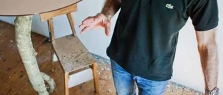 På körsbärsgården visar Mattias möblers bakgrund och tillkomst