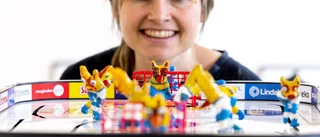 Hockeymatch mellan Sverige och Finland – på serietecknaren Sara Granérs sätt