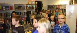 Jonatan och Julia klippte bandet