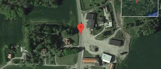 Trafikolycka med lastbil på väg 53