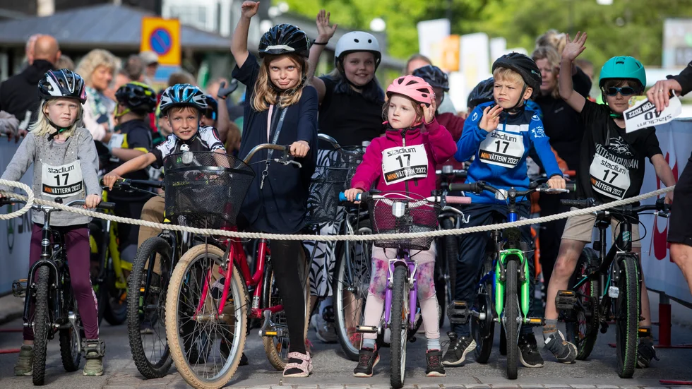 Att deltagarantalet minskat i Vätternrundans lopp gäller inte Minivättern. För när loppet var tillbaka på Vätterpromenaden så var succén total. Drygt 550 barn kom till start och skapade tillsammans med sina familjer en cykelfest av sällan skådat slag. 