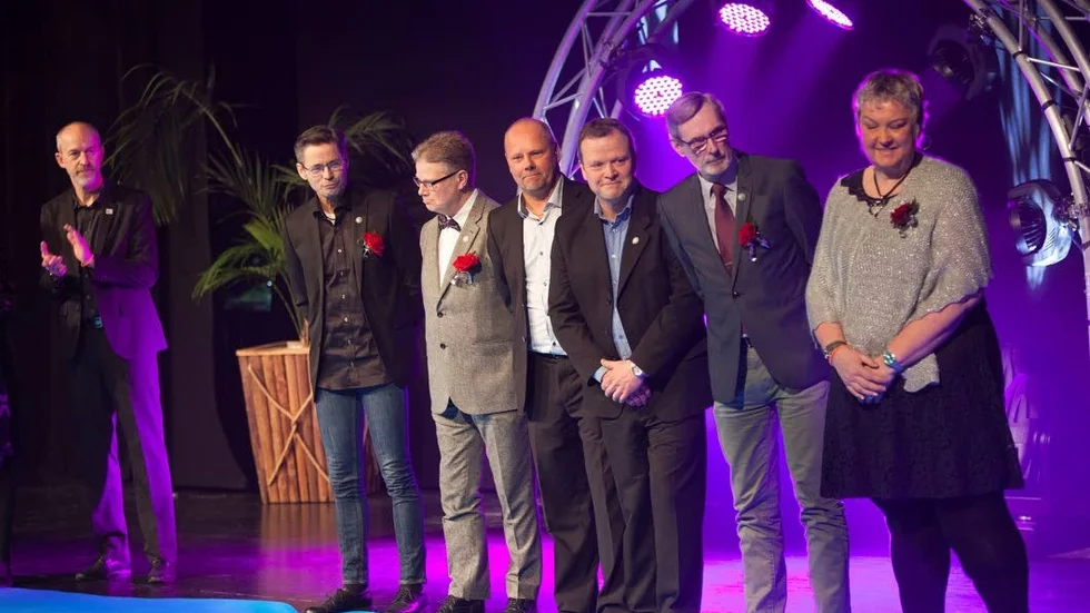 Många fick ta emot förtjänstnålen i silver och förtjänstmedaljen i guld på Idrottsgalan.
