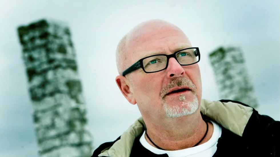 Danne  Attlerud är en av kompositörerna och textskrivarna bakom låten "Noting ever knocked us over" som släpps som singel den 15 februari.