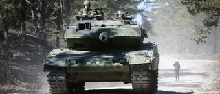 Försvaret tvingas vänta på bygget
