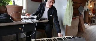 Mando Diao laddar för världen från Rone