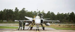 Stor invasion av pressfolk under flygövning