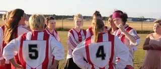 De spelar enbart mot killar