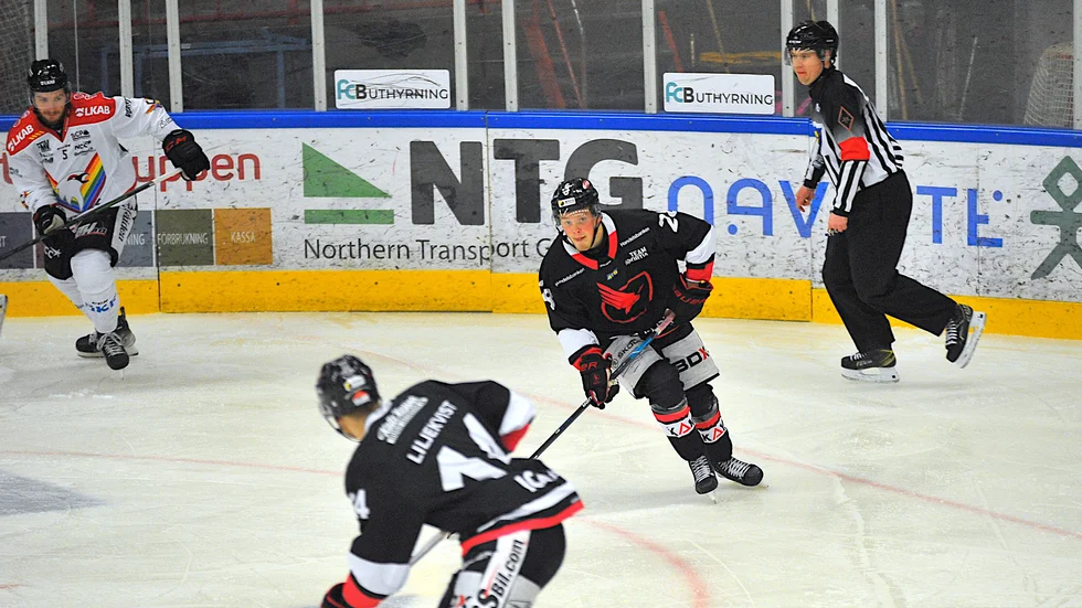 Under fredagen inleddes gruppspelet i hockey-DM när Kalix HC tog emot Kiruna IF (Arkivbild)