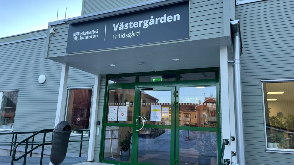I november utsattes Kristin Jonssons son för stöld på Västergården fritidsgård.