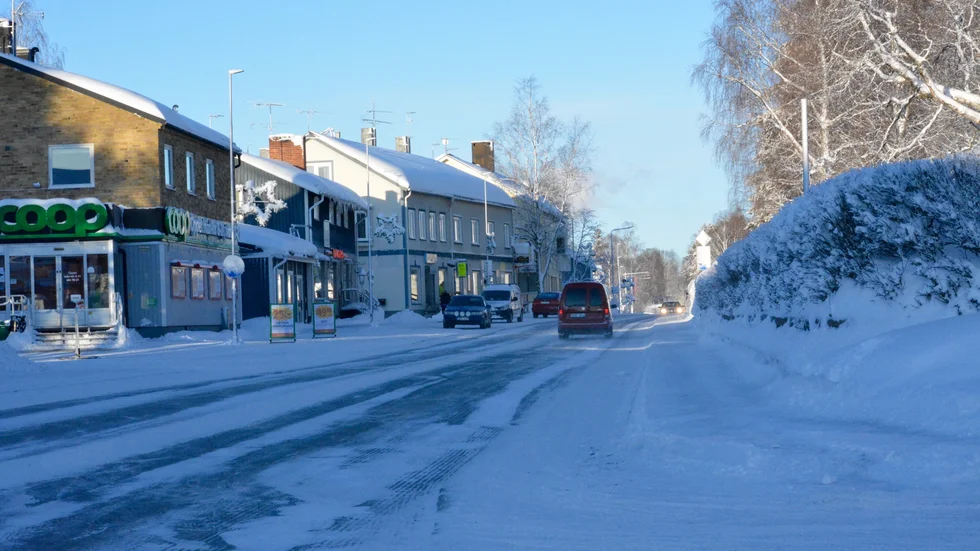 Att ta sig fram i Malå vintertid är inte alltid det lättaste, menar signaturen Medborgare.