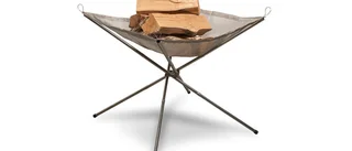 Smidig portabel eldstad med grillgafflar.