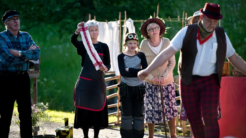 Henry Hedström, Monica Warg, Elsa Wikström, Gudrun Lundmark och Dick Lundmark. Foto: Diana Savina.