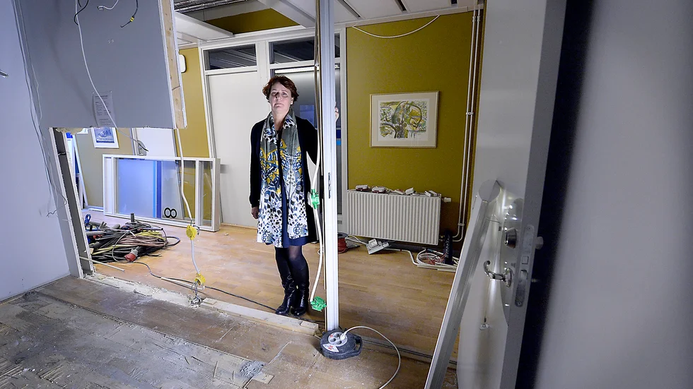 Från grunden. Arbetsförmedlingen ska göras om grundligt. Bland annat ska 100 kontor dras in. ”Det är bra att man tittar över kontorsnätet”, säger Anna Viklund, Arbetsförmedlingschef.