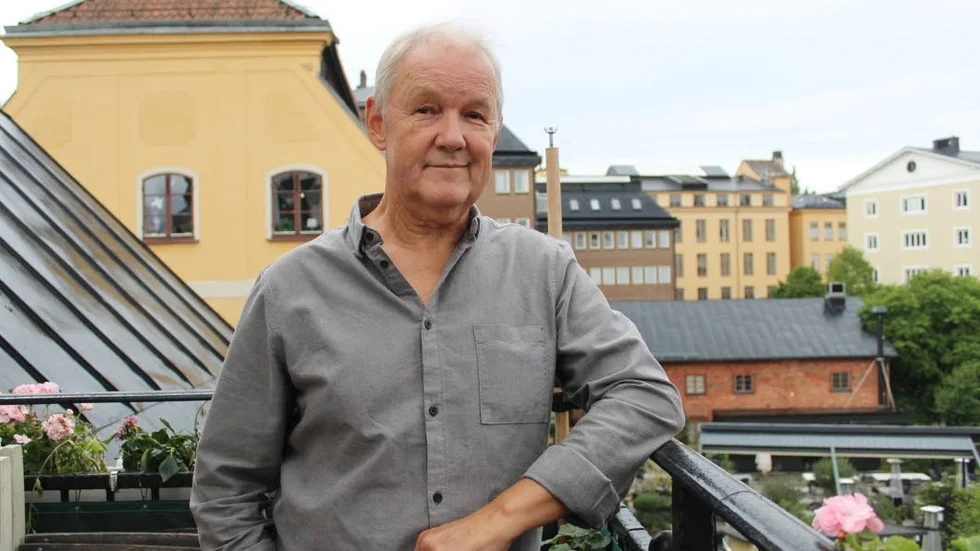 I 43 år har Christian Zell arbetat som skådespelare. Ett roligt men också tufft jobb, som tagit stora delar av livet i anspråk. Nu fyller han 70 år och har äntligen lärt sig att ta det lite lugnt också.