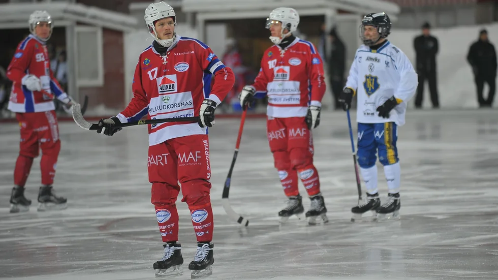 Johan Sundquist hade chansen att göra 5–3 från straffpunkten.