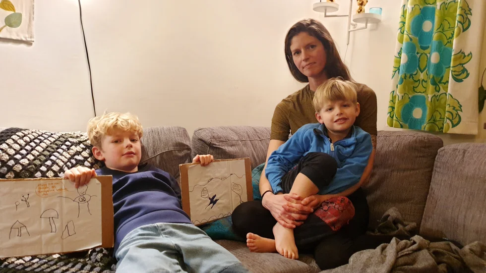 Astrid Kihlén har två barn. Hon är orolig för deras framtid och det är en av anledningarna till att hon engagerar sig. 