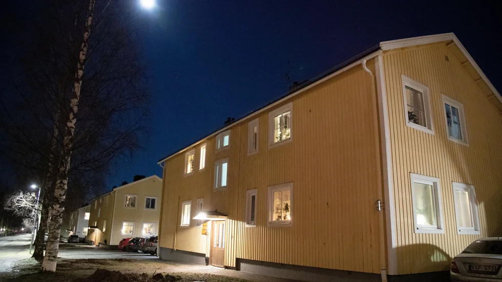 Samhällsbyggnadsnämnden vill stärka skyddet för området Övre Norrmalm där barnrikehusen står.