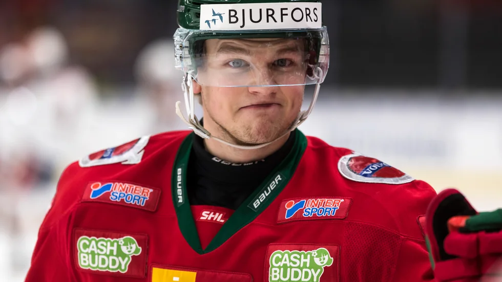 Mattias Norlinder, här i Frölundatröja, har debuterat i NHL. Arkivbild.