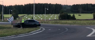 Singelolycka i E4-rondellen vid Tjärn