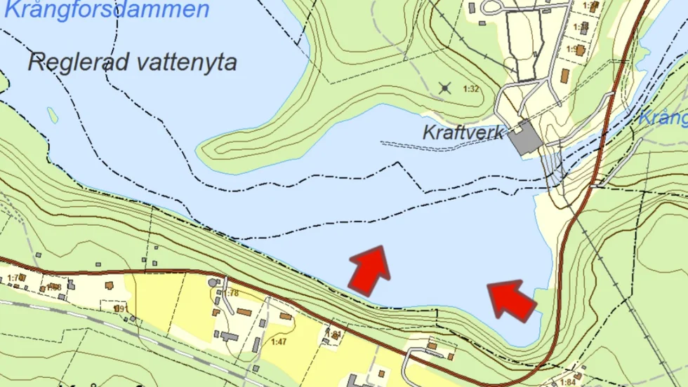 De röda pilarna visar riskområdena enligt kommunledningskontorets skrivelse.