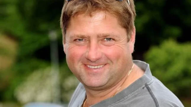 Svante Båth.