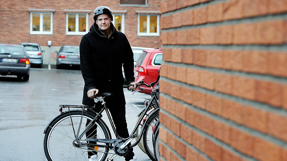 Start. Norrans testcyklare Lars Lindberg startade på Norrans redaktion.