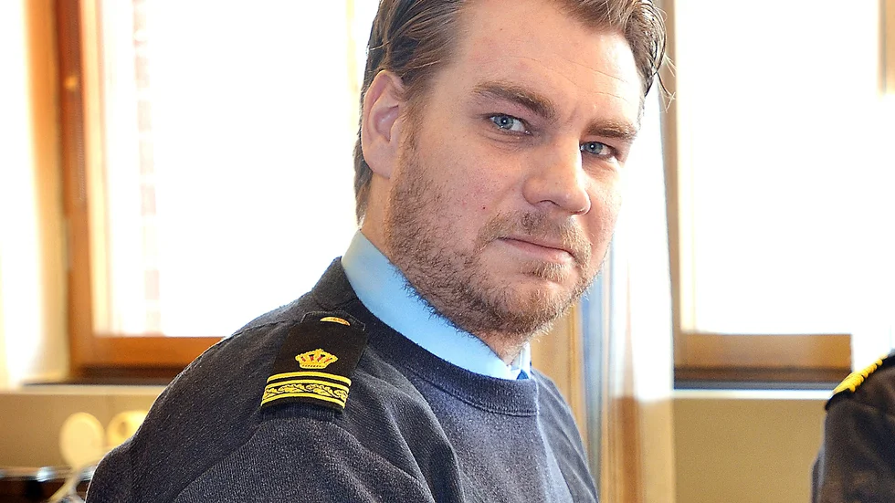 Foto: HANS BERGGREN. Joakim Oja vid Skelleftepolisen påpekar att till synes obetydliga vittnesuppgifter kan ha stor betydelse.